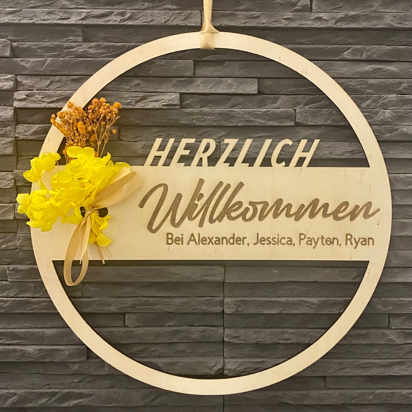 Trockenblumenkranz, ca. Ø 30cm, Türkranz, Personalisierter Türkranz mit Trockenblumen, Holzkranz, Haustür Kranz, Namensschild, Selfmade