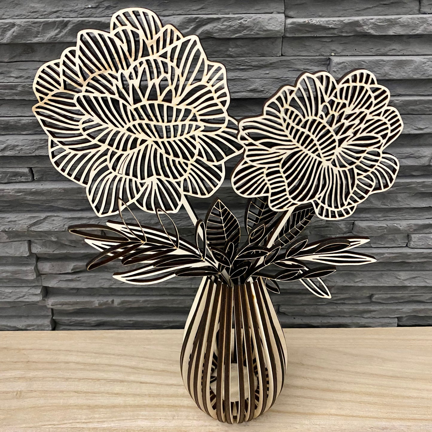 Holzblumen, Deko Blumen, Blumen aus Holz, Pfingstrosen aus Holz, Selfmade, DIY